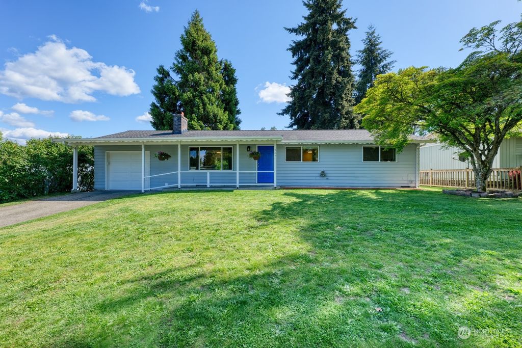 Photo of 507 S 318th Place, Federal Way, WA 98003 (MLS # 2227999)