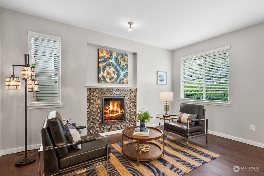 Photo of 1900 Weaver Road #E101, Snohomish, WA 98290 (MLS # 2241895)