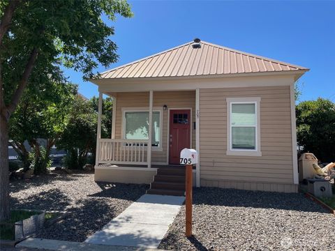 Photo of 705 N Water Street, Ellensburg, WA 98926 (MLS # 2487955)
