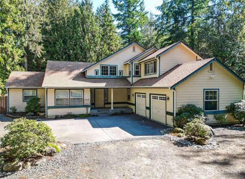 23 Machias Loop Port Ludlow WA 98365