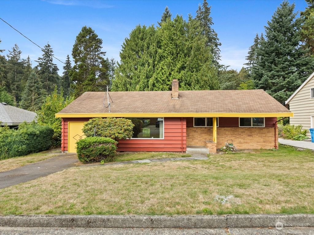 Photo of 17317 2nd Avenue NW, Shoreline, WA 98177 (MLS # 2287292)
