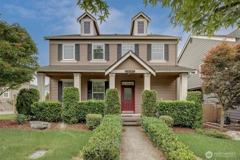 Photo of 16207 SE 138th Place, Renton, WA 98059 (MLS # 2446035)