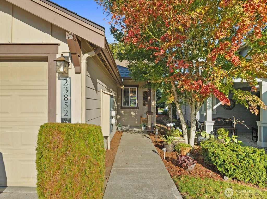Photo of 23852 NE 112th Circle #2, Redmond, WA 98053 (MLS # 2593925)