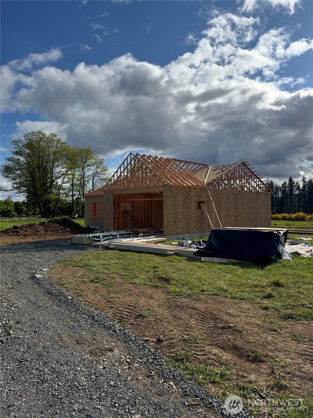 107 Winwood Ln