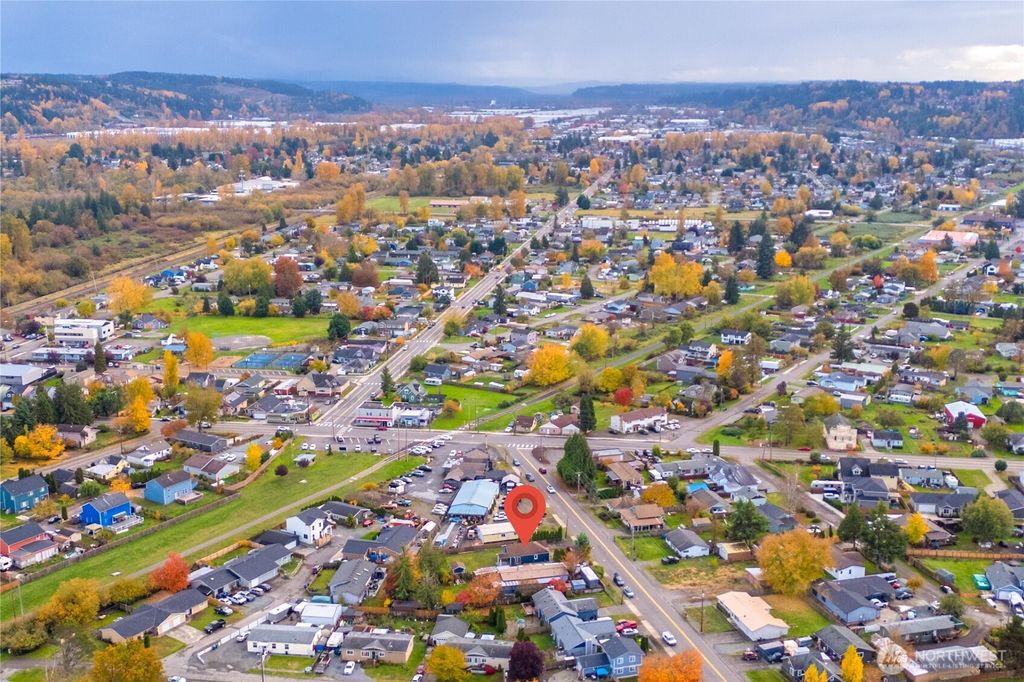 Photo of 28 Main Street, Algona, WA 98001 (MLS # 2454235)