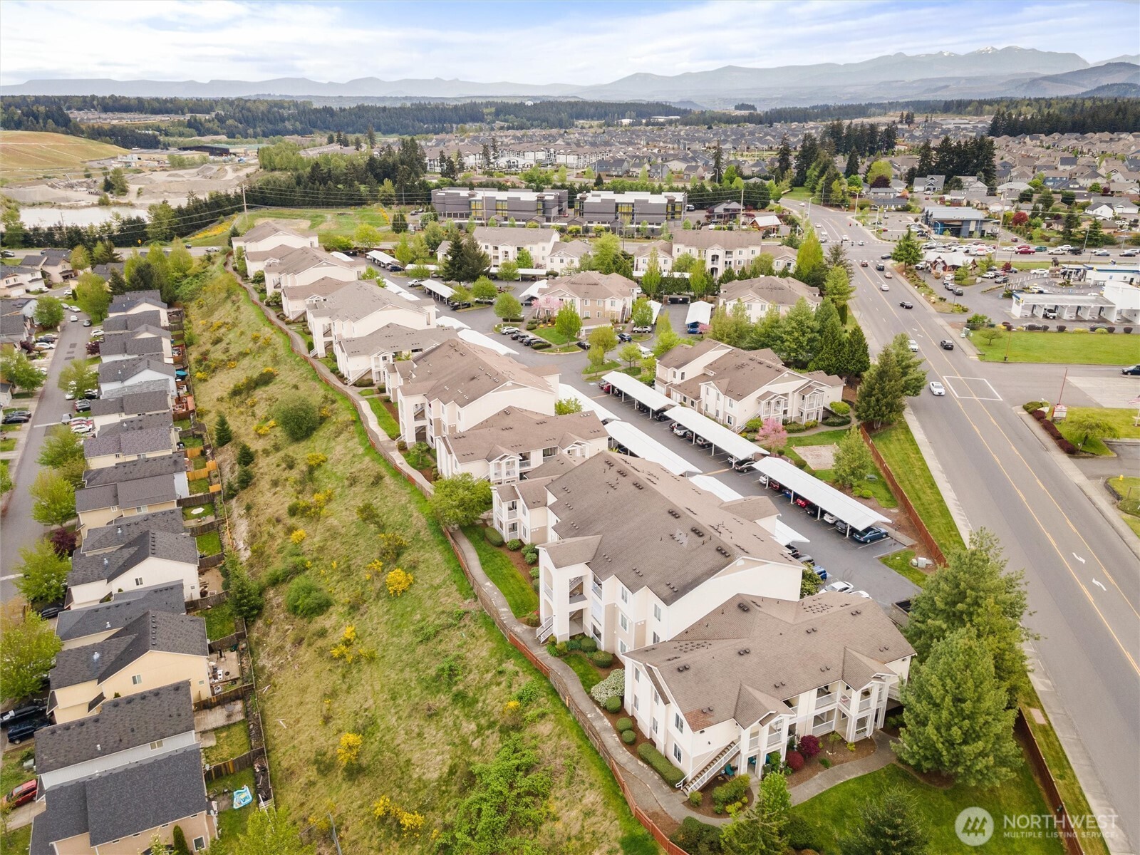 10109 186th Street E 249