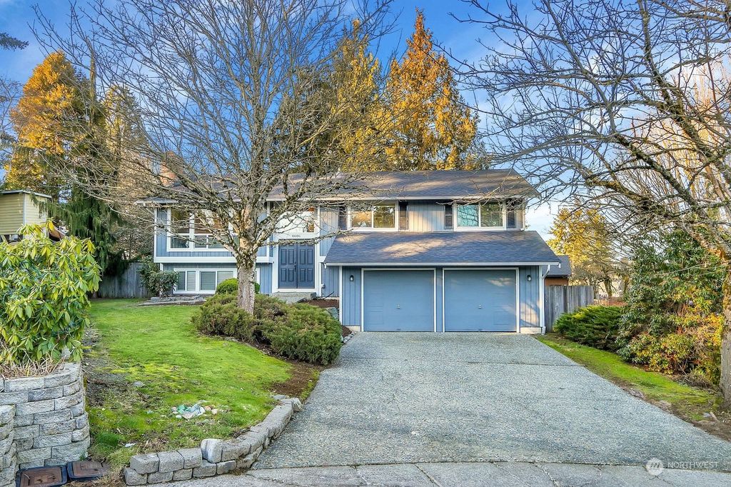Photo of 8606 NE 126th Pl Pl, Kirkland, WA 98034 (MLS # 2324954)