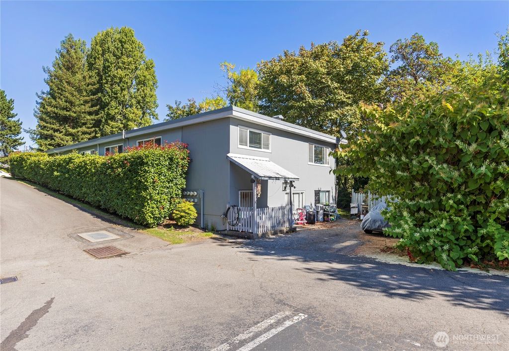 Photo of 2600 2634 Thorndyke Avenue W, Seattle, WA 98199 (MLS # 2446245)