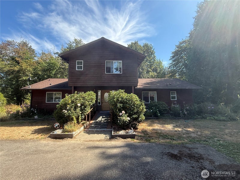 82 NE Miller Road