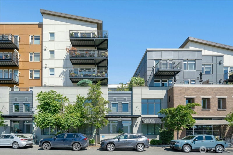 15100 6th Avenue SW 305
