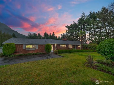 42811 SE 120th Street North Bend WA 98045