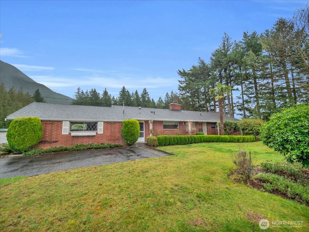 Photo of 42811 SE 120th Street, North Bend, WA 98045 (MLS # 2495056)