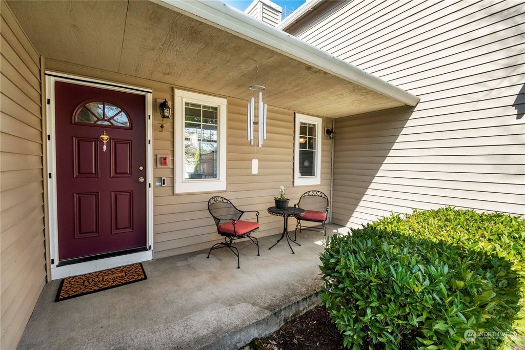 Photo of 12046 SE 313th Place #1002, Auburn, WA 98092 (MLS # 2061078)