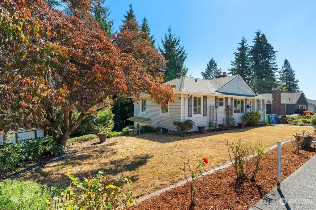 Photo of 8420 36th Avenue SW, Seattle, WA 98126 (MLS # 2279714)