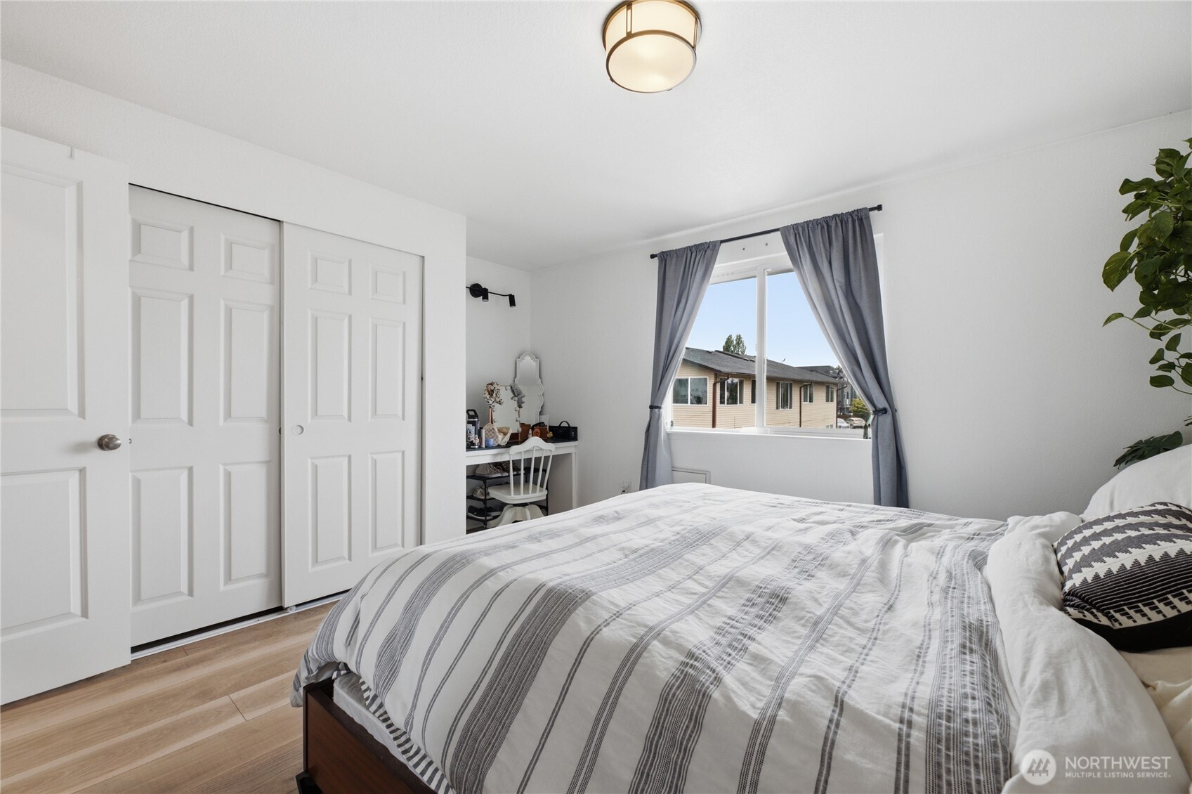 15717 63rd Court St E 1-4
