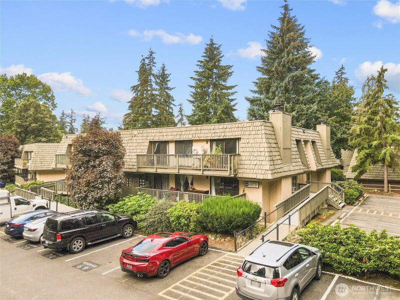 1420 153rd  Ave NE 4004