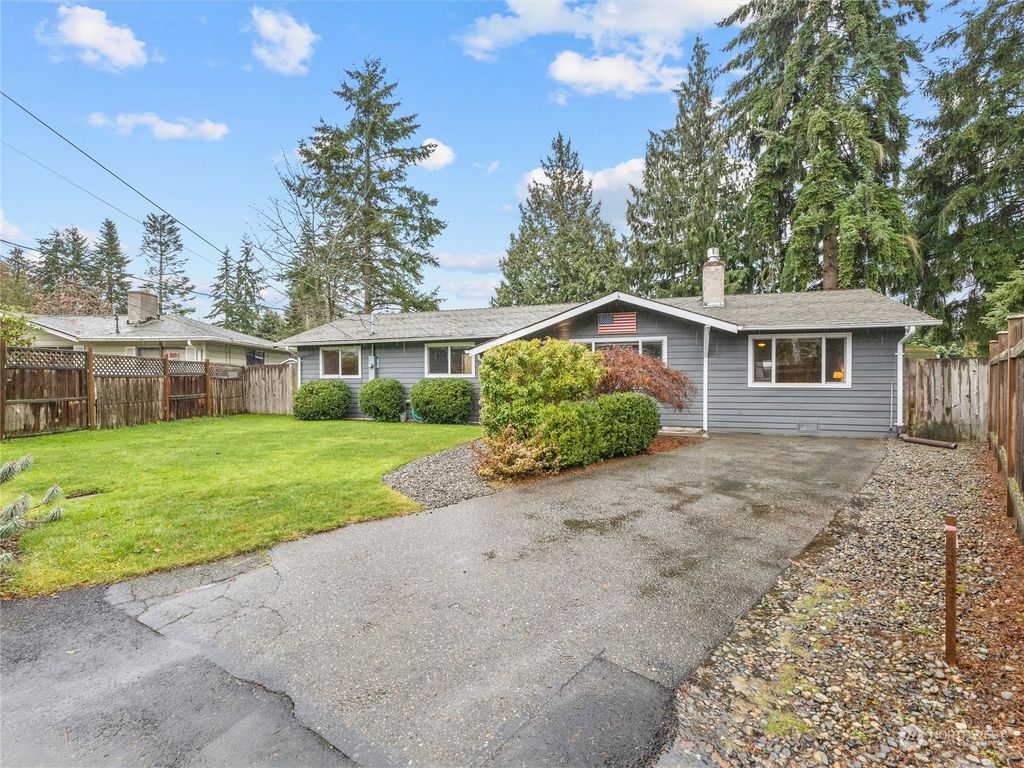 Photo of 20411 29th Avenue W, Lynnwood, WA 98036 (MLS # 2027528)