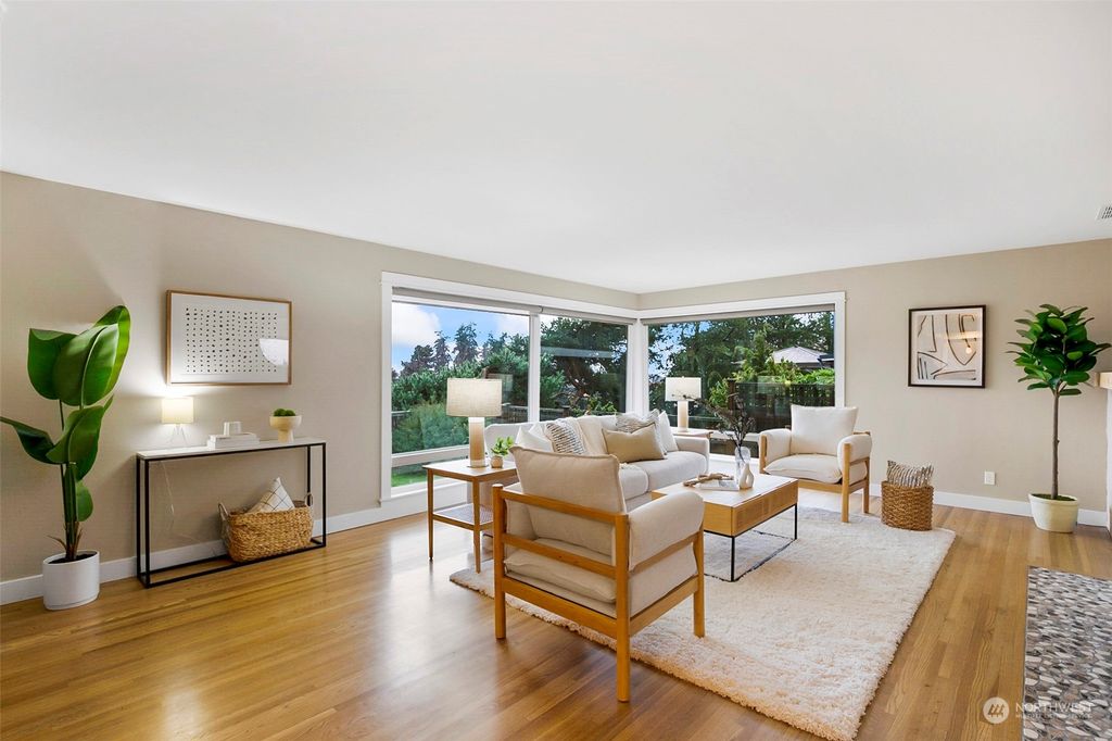 Photo of 609 5th Avenue S, Edmonds, WA 98020 (MLS # 2184787)