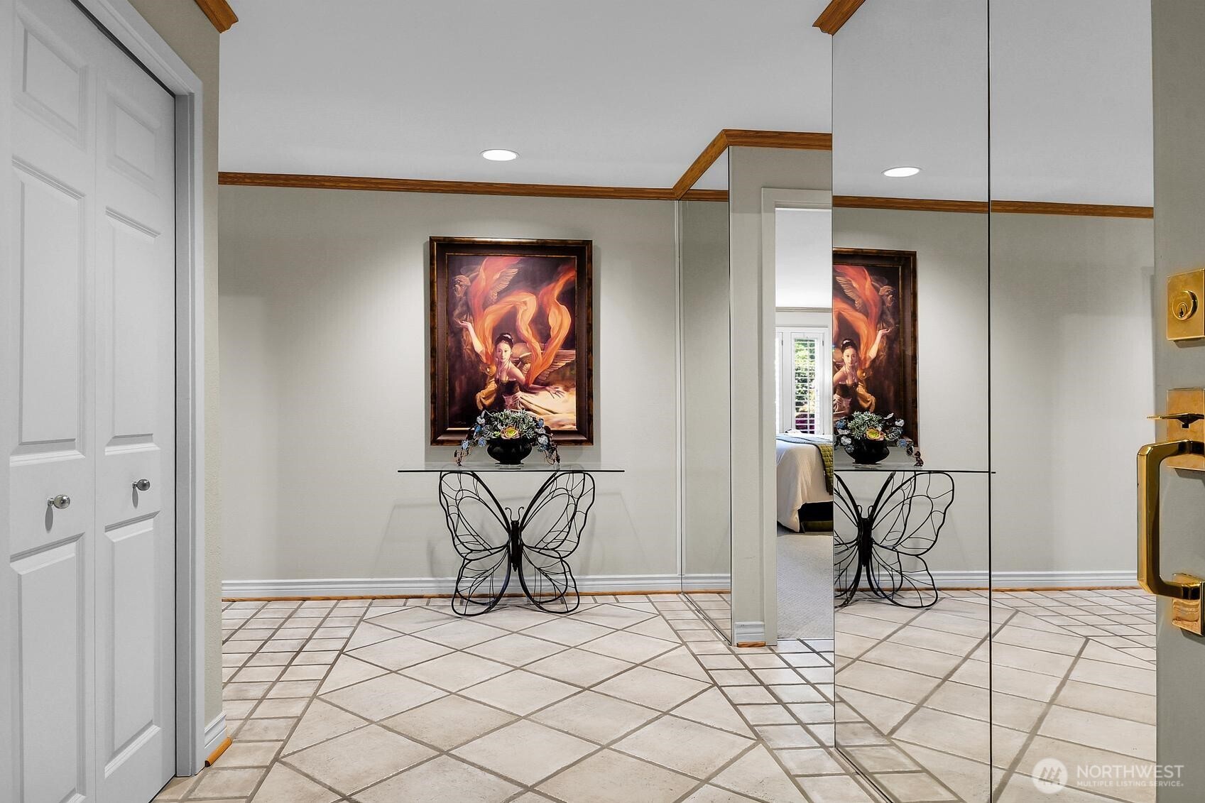 6121 NE 175th Street B101