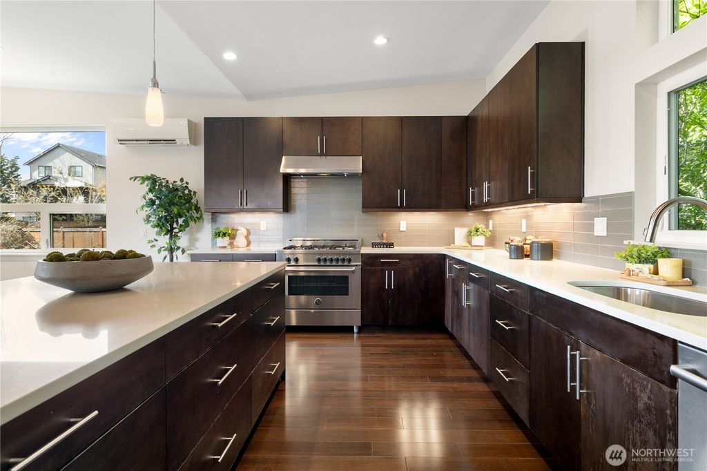 Photo of 10039 Densmore Avenue N, Seattle, WA 98133 (MLS # 2344302)