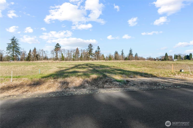 48 Sunnyfield Drive Lot4