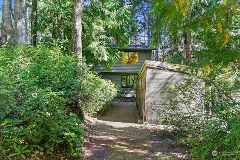 A home in Bremerton