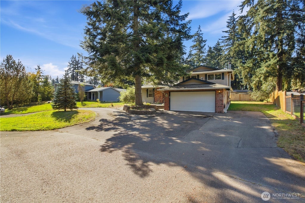 Photo of 26623 159th Avenue SE, Covington, WA 98042 (MLS # 2592913)