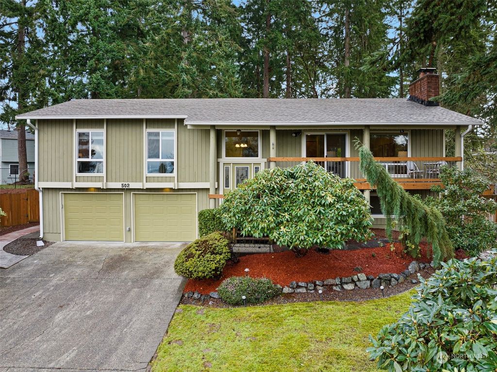 Photo of 502 SW 326th Street, Federal Way, WA 98023 (MLS # 2188994)