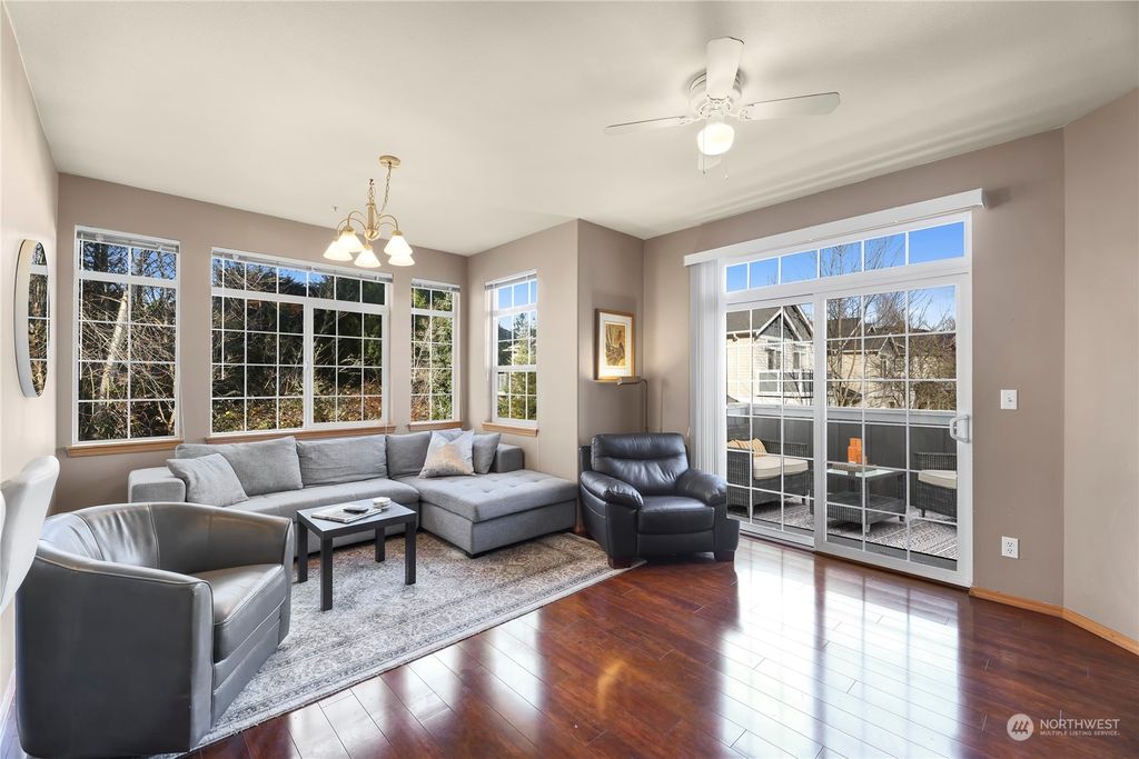 Photo of 1855 Trossachs Boulevard SE #2106, Sammamish, WA 98075 (MLS # 2182461)
