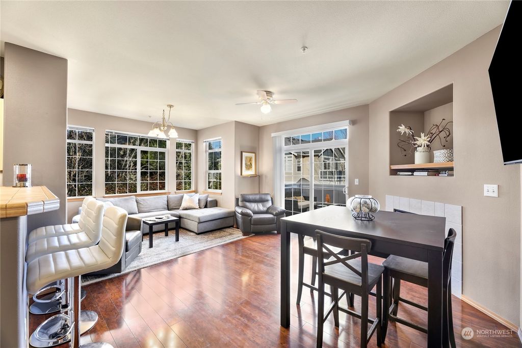 Photo of 1855 Trossachs Boulevard SE #2106, Sammamish, WA 98075 (MLS # 2182461)