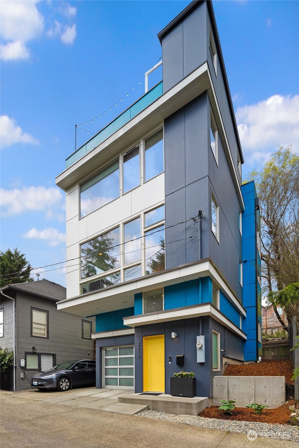 Photo of 2612 E Denny Way, Seattle, WA 98122 (MLS # 2077528)