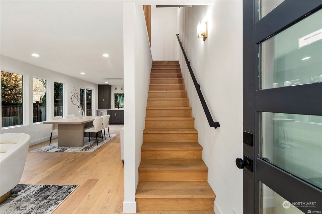 Photo of 835 NW 53rd Street #B, Seattle, WA 98107 (MLS # 2192626)