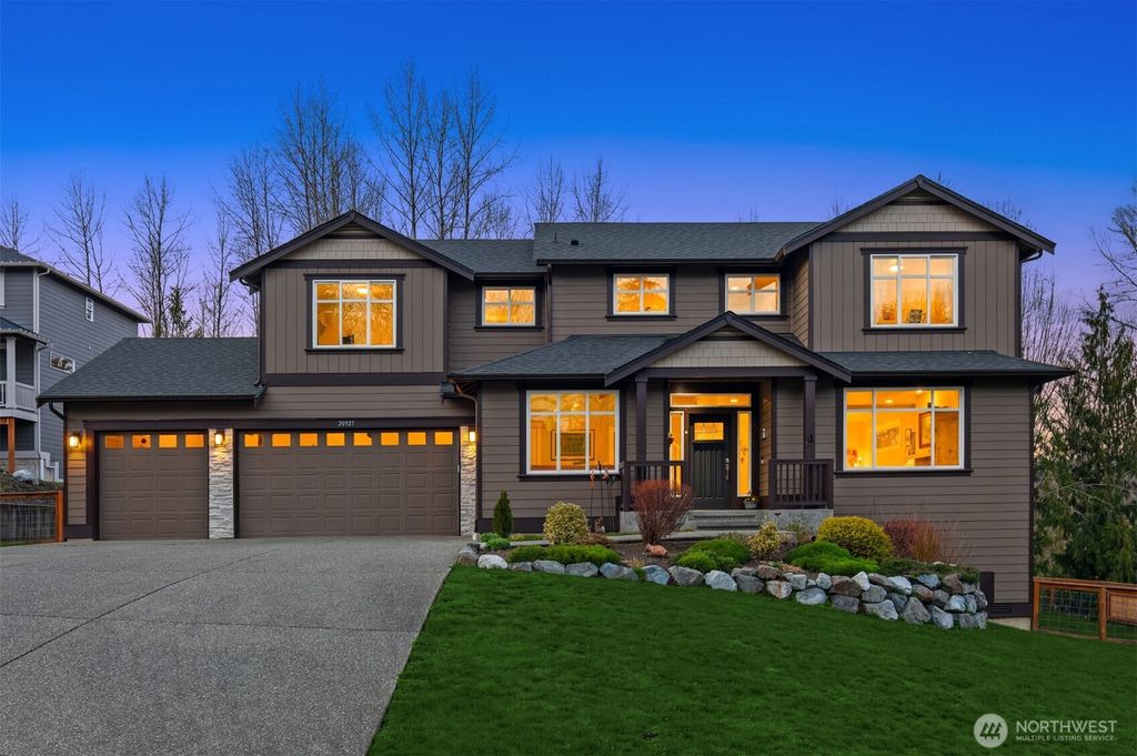 Photo of 20927 60th Street SE, Snohomish, WA 98290 (MLS # 2497910)