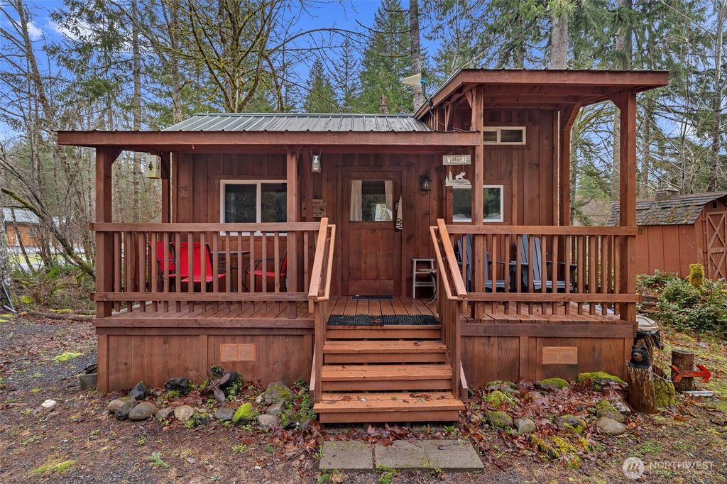 Photo of 155 Nisqually Way, Ashford, WA 98304 (MLS # 2488987)