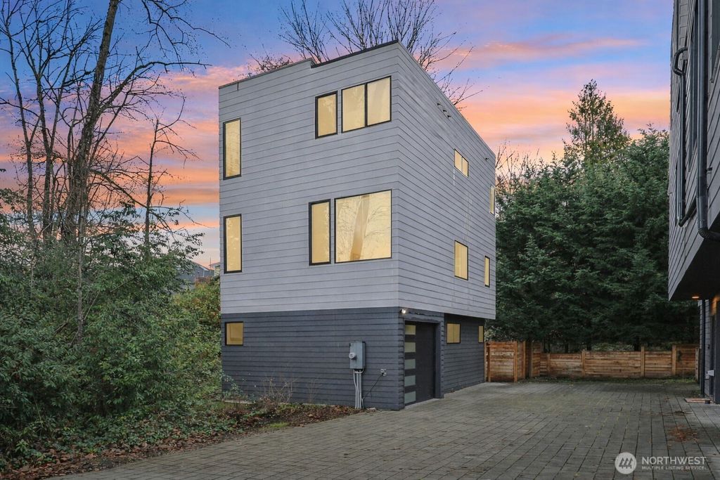 Photo of 9302 Sturtevant Avenue S, Seattle, WA 98118 (MLS # 2463750)