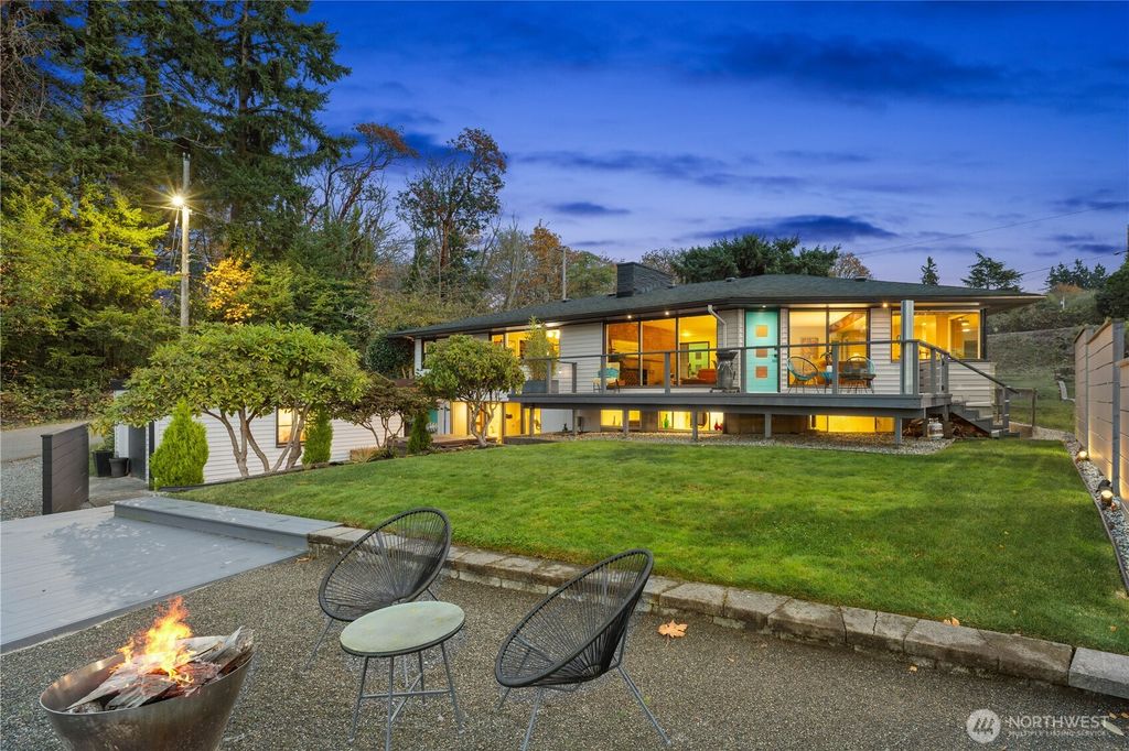 Photo of 8632 East Side Drive NE, Tacoma, WA 98422 (MLS # 2410541)