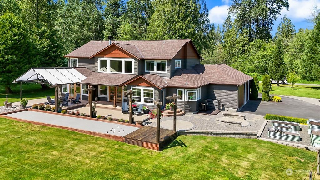 Photo of 15222 16th Street SE, Snohomish, WA 98290 (MLS # 2240934)