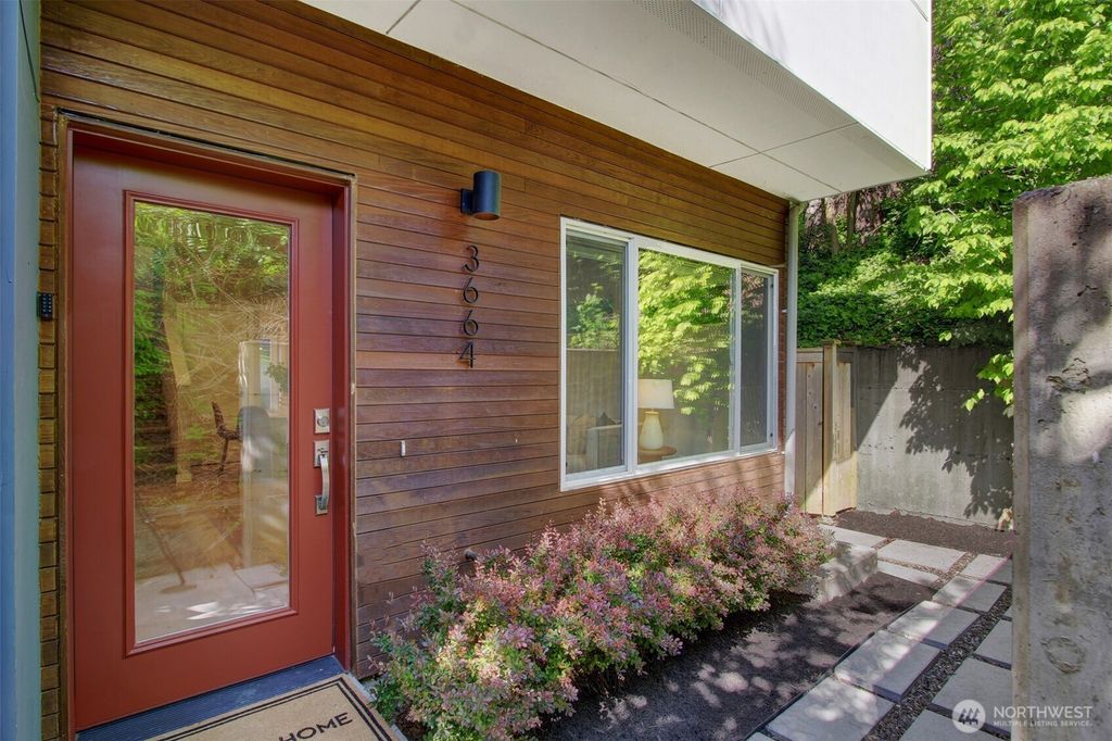 Photo of 3664 Courtland Place S, Seattle, WA 98144 (MLS # 2363048)