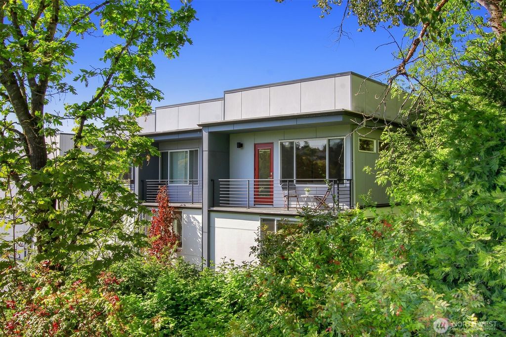 Photo of 3664 Courtland Place S, Seattle, WA 98144 (MLS # 2363048)