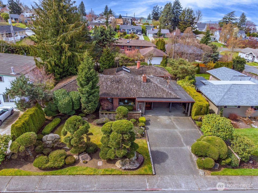 Photo of 606 Wetmore Avenue, Everett, WA 98201 (MLS # 2500784)