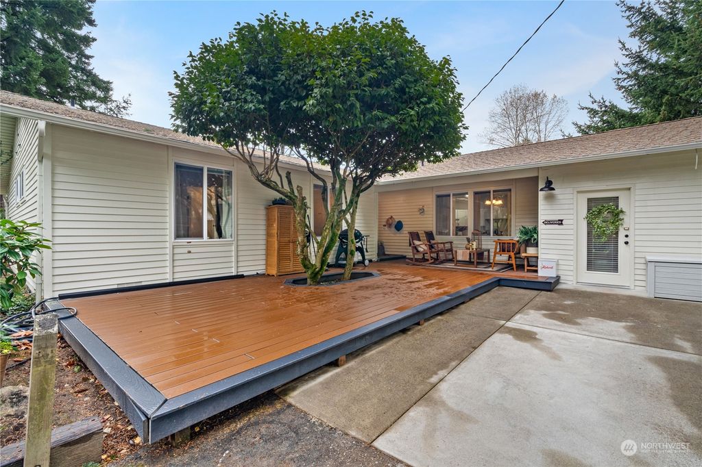 Photo of 37217 35th Avenue S, Auburn, WA 98001 (MLS # 2311788)
