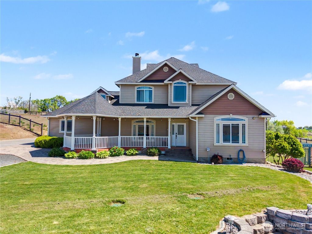 Photo of 21165 Division .4 NE, Soap Lake, WA 98851 (MLS # 2515755)