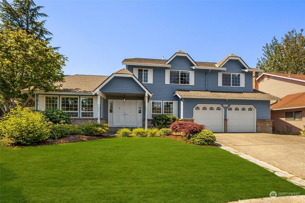 Photo of 18313 151st Court SE, Renton, WA 98058 (MLS # 2265746)