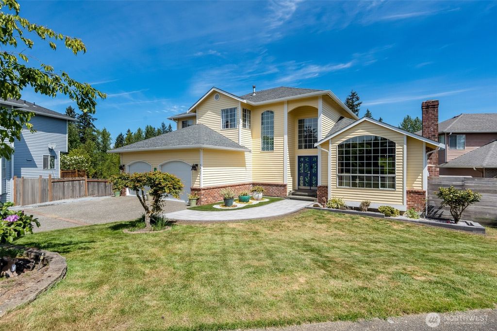 Photo of 4627 118th Street SE, Everett, WA 98208 (MLS # 2368314)
