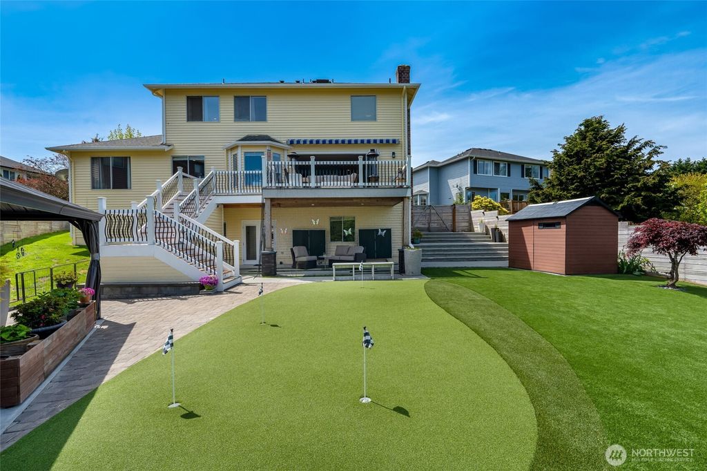 Photo of 4627 118th Street SE, Everett, WA 98208 (MLS # 2368314)