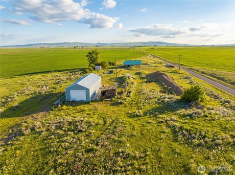 Photo of 5099 E Road NW, Ephrata, WA 98823 (MLS # 2488280)