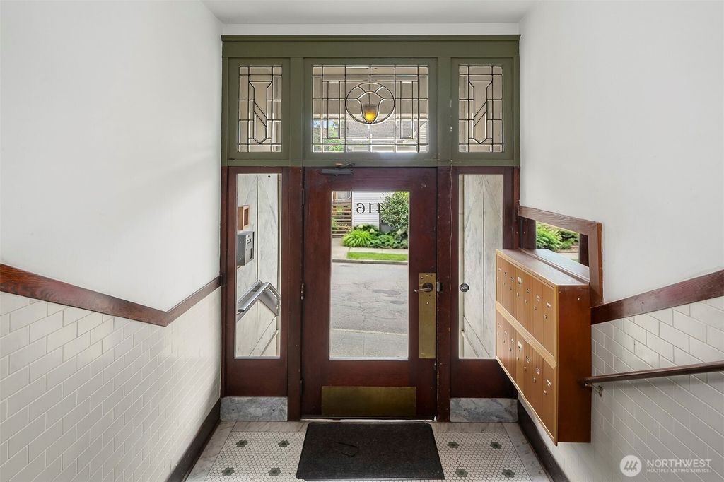 Photo of 416 E Roy Street #H, Seattle, WA 98102 (MLS # 2526265)