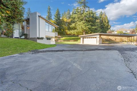 Photo of 8726 Fruitland Avenue E, Puyallup, WA 98371 (MLS # 2445129)
