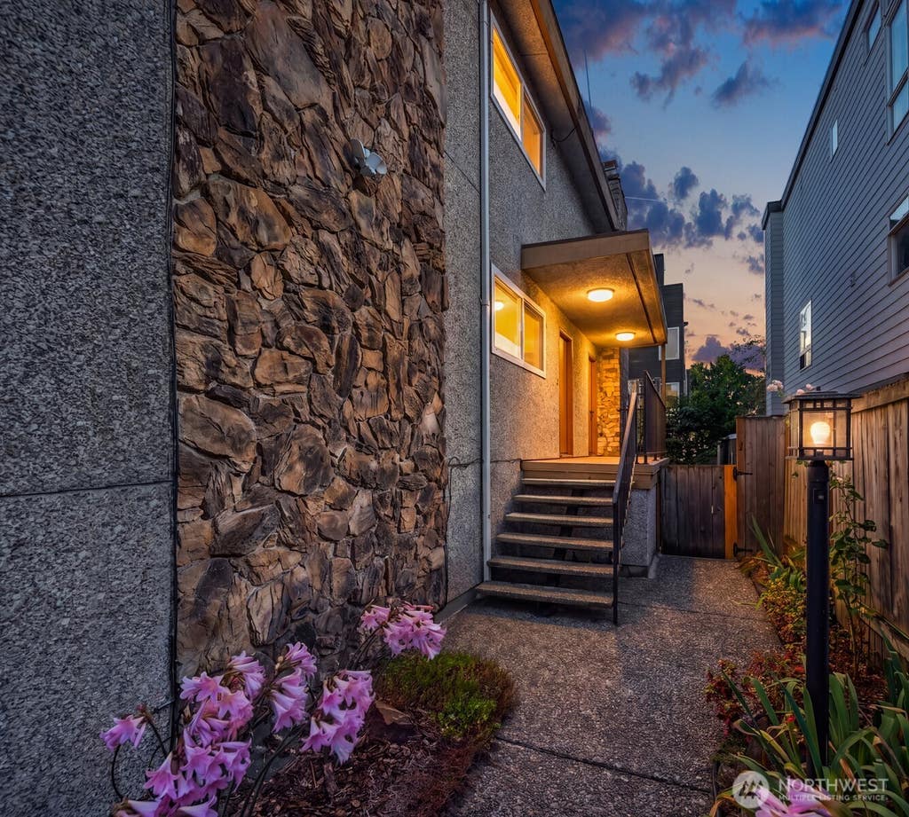 Photo of 1527 NW 63rd Street #2, Seattle, WA 98107 (MLS # 2572673)