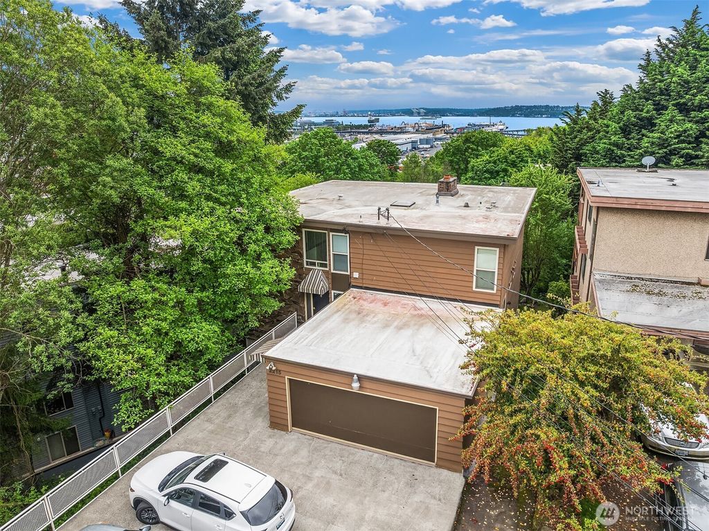 Photo of 2215 W Raye Street, Seattle, WA 98199 (MLS # 2525633)